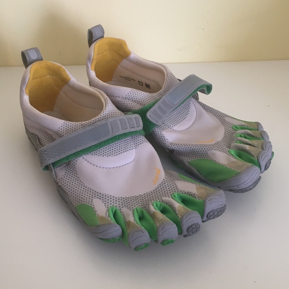 Vibram Running Shoes 42